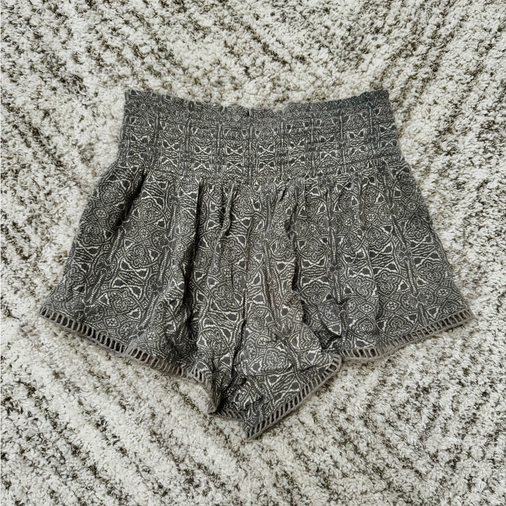 LA Hearts Paisley Boho Shorts